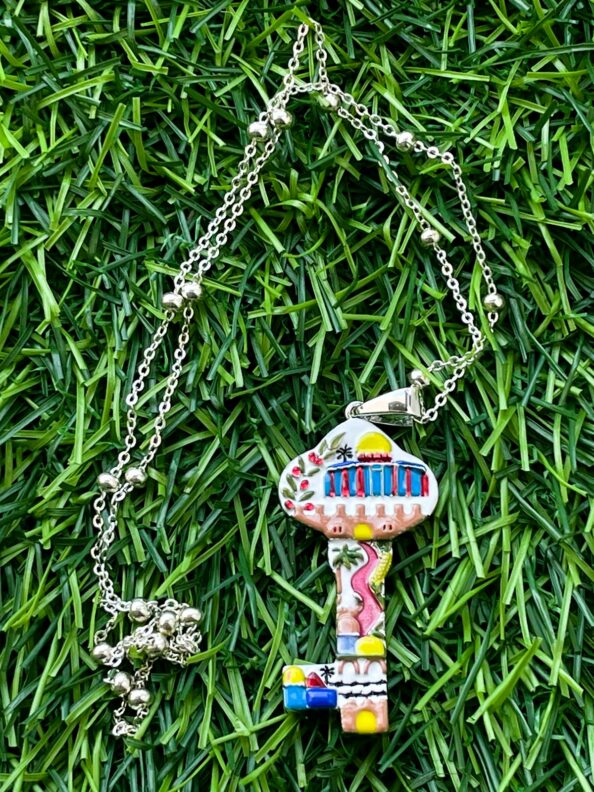 Key Homeland Necklace with 3cm pendant in 925 sterling silver or 18K gold-plated, symbolizing cultural heritage, ships worldwide (UAE, USA, KSA)