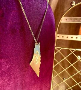 Engraved Palestine Necklace in 925 sterling silver with Arabic calligraphy