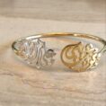Calligraphy Bangle in 925 sterling silver with personalized Arabic calligraphy, crafted in Jordan and shipped worldwide.