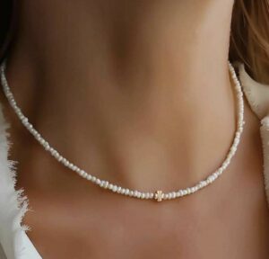 Clover Pearl Necklace