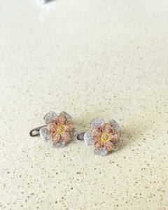 Blooming earrings