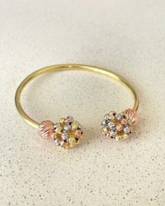 Falling In Love Bracelet – 925 Silver statement bracelet for women, elegant design, ships worldwide (UAE, KSA, Saudi Arabia)