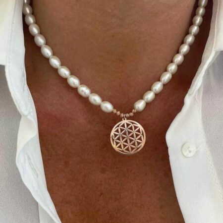 Pearl Life Flower Necklace