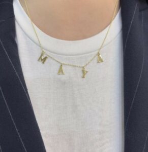 Personalized Dancing Letters Necklace in 925 Silver with adjustable 40 cm + 5 cm chain, perfect for customizing your name