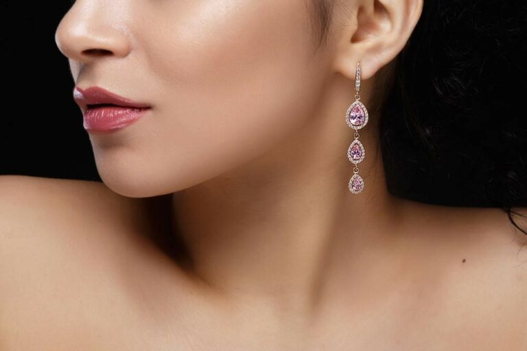 How to Choose the Perfect 925 Sterling Silver Earrings for Your Face Shape