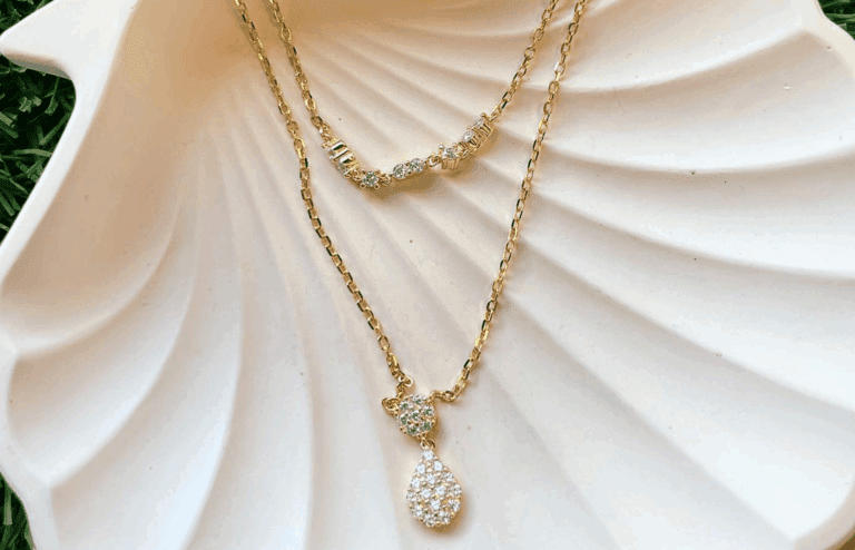 Dainty Jewelry: Simple Pieces for Daily Elegance