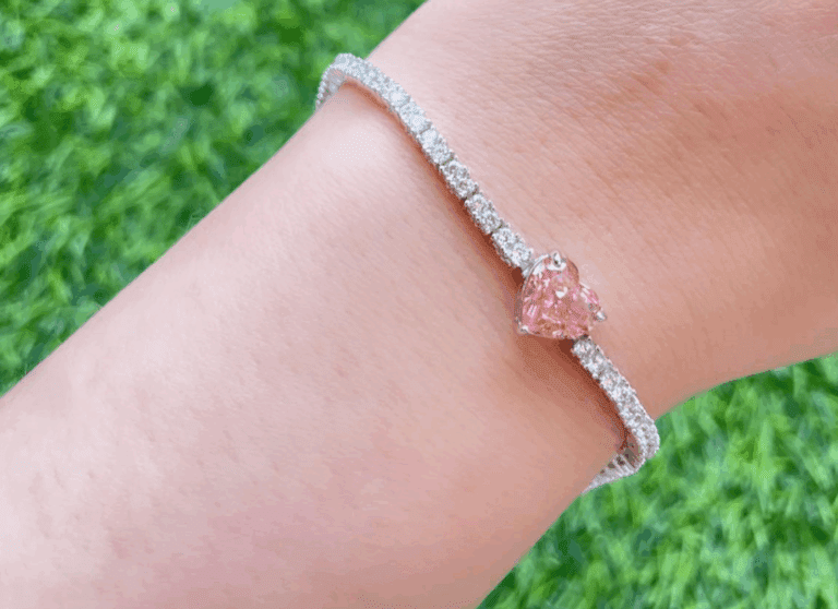 Heart Tennis Bracelet: The Symbol of Love in Sterling Silver